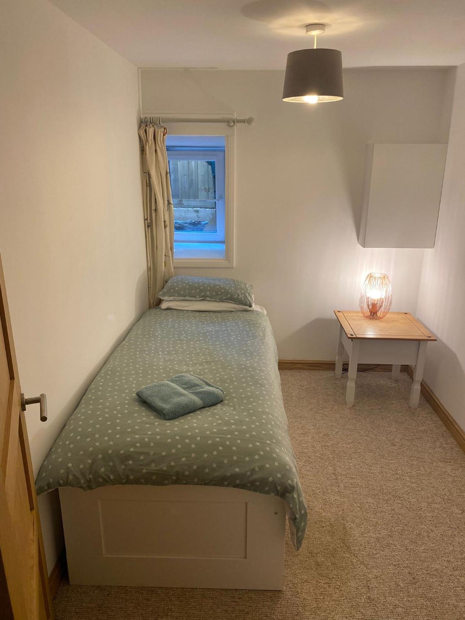 Spacious 2 Bedroom Apartment Near Seafront Penzance Exterior foto